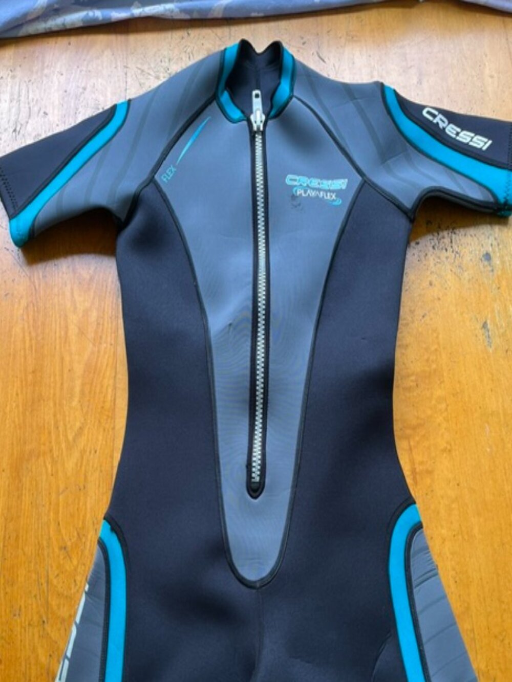 Cressi Playa Flex, wet suit, short sleeves, shorts. 2.5 mm